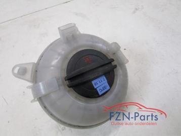 VW Golf 7 Koelvloeistof KVS Tank beschikbaar voor biedingen