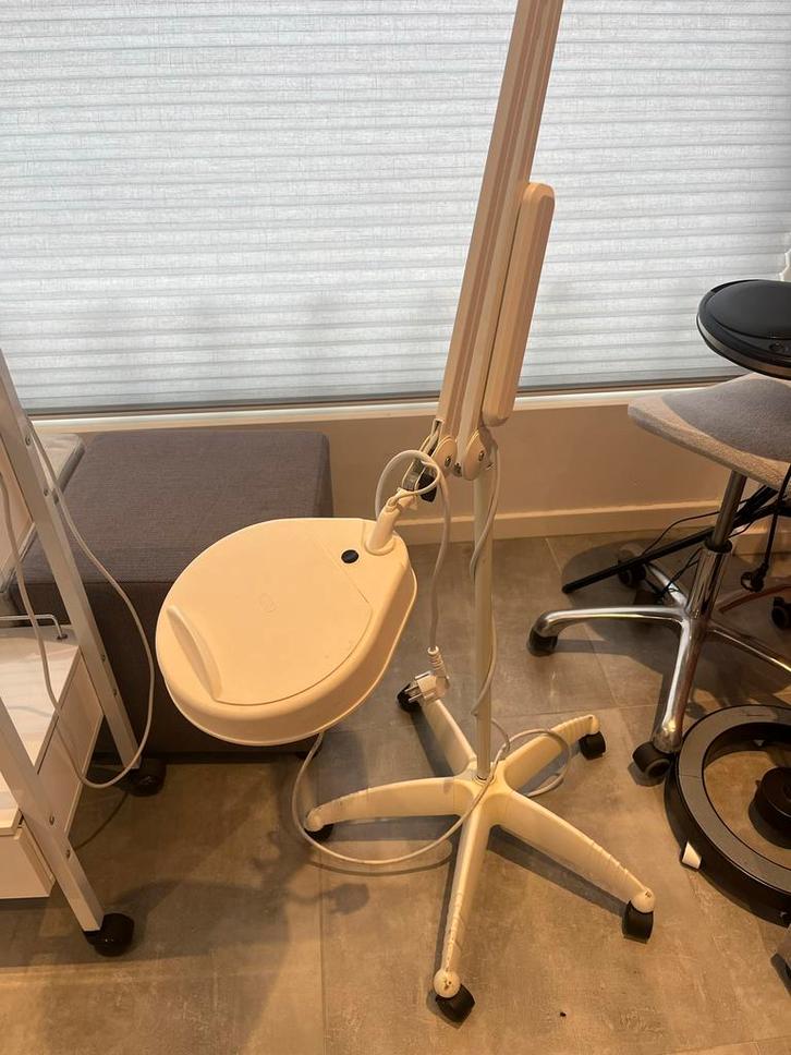 Professionele Loeplamp - Schoonheidssalon/Luxo, Hobby en Vrije tijd, Vergrootglazen, Loepen en Loeplampen, Gebruikt, Loeplamp