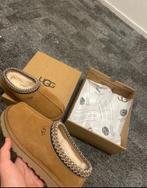 Ugg tazz 39 ( met bon ), Jongetje of Meisje, Laarsjes, Nieuw, Ophalen of Verzenden