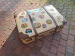 Vintage Reiskoffer met Stickers, Overige materialen, Gebruikt, 50 tot 60 cm, Slot