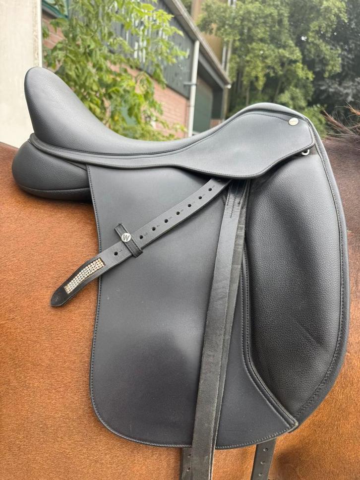 Wintec Hart Cair 500 Dressuur 18inch, Dieren en Toebehoren, Paarden en Pony's | Zadels, Zo goed als nieuw, Dressuur, Ophalen of Verzenden