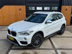 BMW X1 SDrive20i High Exe. Adapt. cruise | Clima | Trekhaak, Auto's, BMW, 1998 cc, Adaptive Cruise Control, Wit, Bedrijf