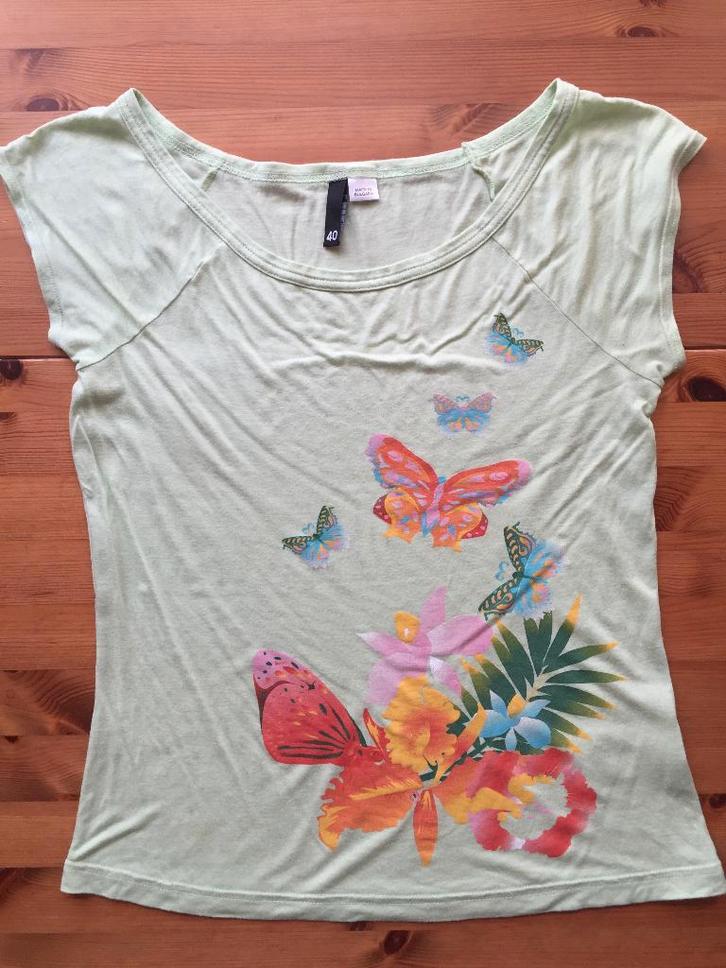 Mintgroene 40 top H&M vlinders bloemen egf, Kleding | Dames, Tops, Zo goed als nieuw, Maat 38/40 (M), Groen, Korte mouw, Ophalen of Verzenden