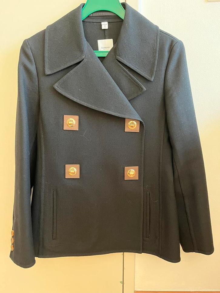 Burberry winter coat XS/34, Kleding | Dames, Jassen | Winter, Zo goed als nieuw, Maat 34 (XS) of kleiner, Zwart, Ophalen of Verzenden