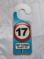 Deurhanger 17 jaar ~ voor slaapkamer., Ophalen of Verzenden, Gebruikt