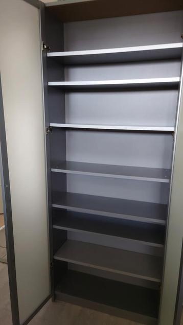 IKEA BILLY  BOEKENKAST MET GLASDEUREN, GRIJS - afbeelding 2