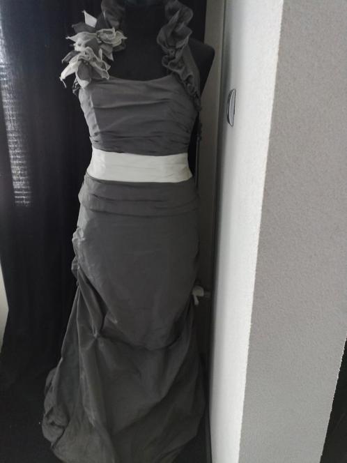 Bruidsjurk trouw jurk 2 delig creation of leijten 42 zgan, Kleding | Dames, Trouwkleding en Trouwaccessoires, Zo goed als nieuw
