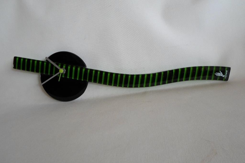 Wandklok Carneol Glas, Ophalen of Verzenden, Zo goed als nieuw, Analoog, Wandklok