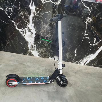 Kinder el step Electric Scooter beschikbaar voor biedingen