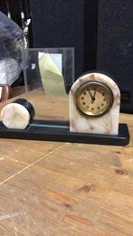 Goed lopende Art Deco klok. Met fotolijst., Antiek en Kunst, Ophalen of Verzenden