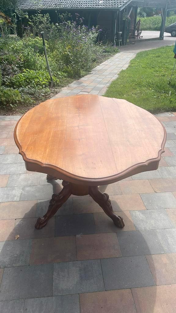 Bolpoot tafel, antiek, ouderwetse kwaliteit, mooi gemaakt, Antiek en Kunst, Antiek | Meubels | Tafels, Ophalen