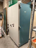 2 grote brandkasten / kluizen, Ophalen of Verzenden, Gebruikt, Brandkast