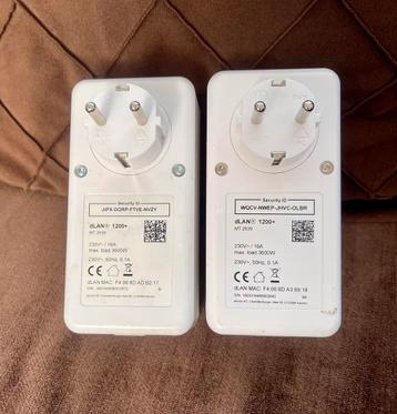 Te Koop, Devolo dLAN 1200+ set beschikbaar voor biedingen