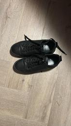 Nubikk 39, Zwart, Ophalen of Verzenden, Sneakers of Gympen, Gedragen