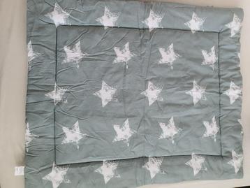 2x boxkleden 95*84 cm van het merk Baby Briljant beschikbaar voor biedingen