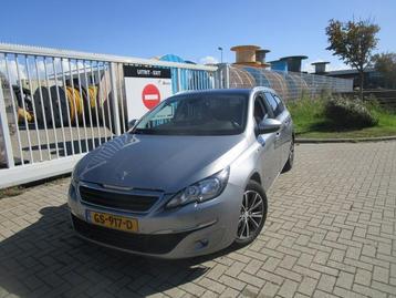 Peugeot 308 SW 1.2 PureTech Style, Pano/Navi beschikbaar voor biedingen