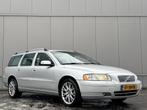 Volvo V70 2.4 Edition Sport - nap! - airco - cruise - leder, Auto's, Volvo, Zwart, 1470 kg, Euro 4, Zilver of Grijs