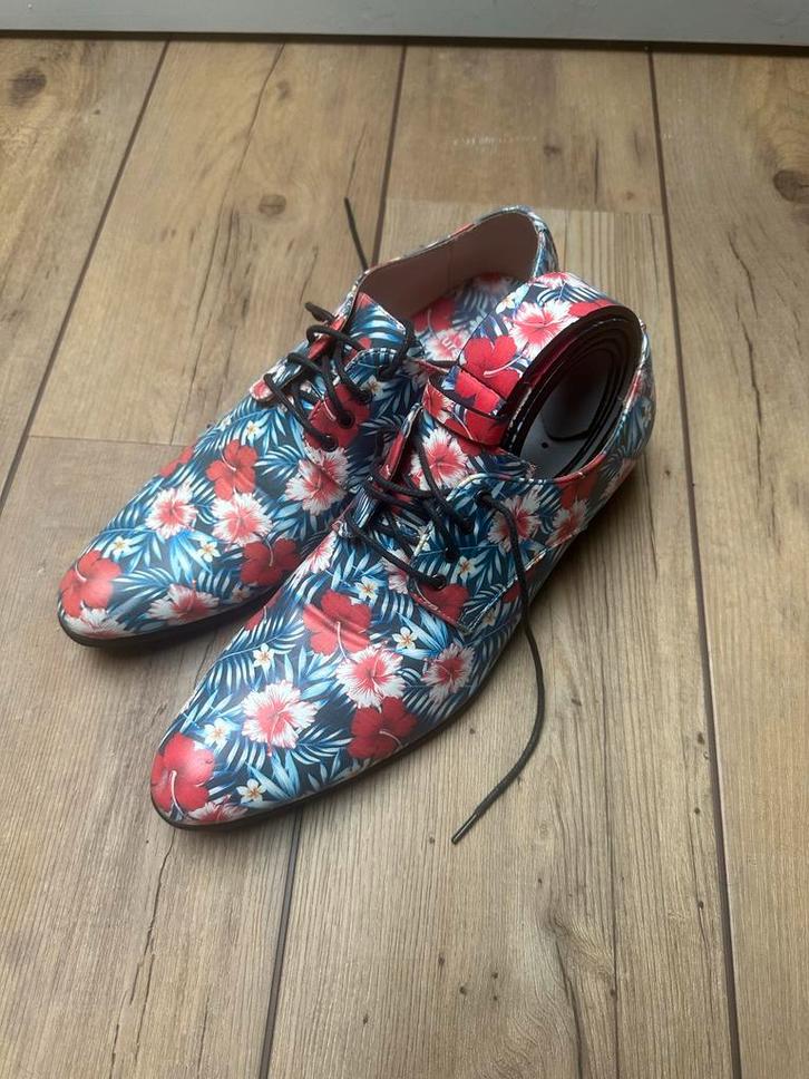 Lureaux Herenschoenen Maat 42 + Riem - Zo Goed Als Nieuw, Kleding | Heren, Schoenen, Zo goed als nieuw, Veterschoenen, Bruin, Ophalen of Verzenden