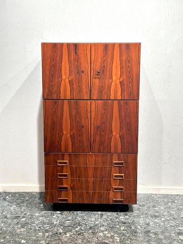 Vintage Musterring Palissander Kast Jaren '60 beschikbaar voor biedingen