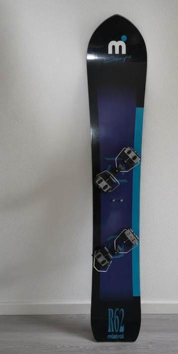 Vintage Snowboard - Mistral R62 beschikbaar voor biedingen