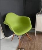 Groene Kuipstoel met Houten Poten - Mooie Stoel!, Huis en Inrichting, Ophalen, Gebruikt, Overige kleuren, Eén