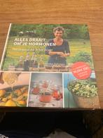 Rineke Dijkinga - Alles draait om je hormonen, Boeken, Dieet en Voeding, Ophalen of Verzenden, Gelezen, Rineke Dijkinga