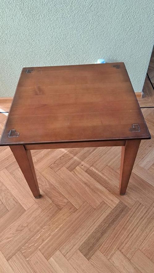 Side table; kersenhout 60x60 hoogte 56 cm, Huis en Inrichting, Tafels | Bijzettafels, Gebruikt, Vierkant, 45 tot 60 cm, 55 tot 75 cm