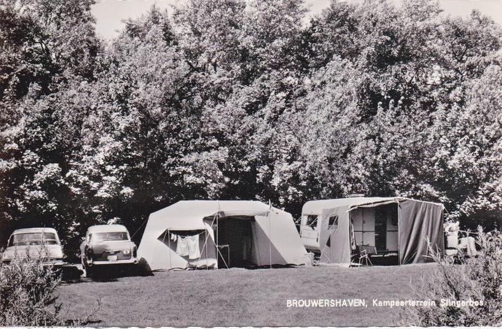00090 - Brouwershaven - Kampeerterrein Slingerbos - 1968, Verzamelen, Ansichtkaarten | Nederland, Ongelopen, Zeeland, 1960 tot 1980