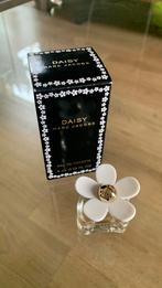 Daisy parfum miniatuur, Ophalen of Verzenden, Miniatuur, Zo goed als nieuw