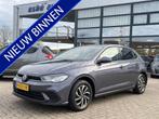 Volkswagen Polo 1.0 TSI 95 Pk Life Business Navigatie Led ko, Auto's, Volkswagen, Voorwielaandrijving, Stof, Gebruikt, 580 kg