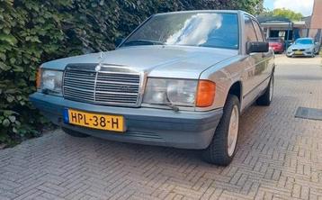 Mercedes-Benz w201 190E 1983 grijs belastingvrij 1 jaar APK beschikbaar voor biedingen