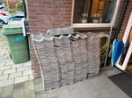 Betonnen dakpannen (Sneldekkers) - ca. 130 stuks, Doe-het-zelf en Verbouw, Dakpannen en Dakbedekking, Ophalen, Gebruikt, Steen of Klei