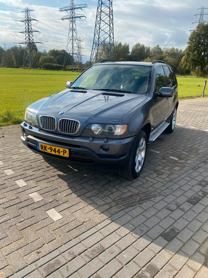 BMW x5 2002 Grijs, Auto's, BMW, Bedrijf, Stationwagon, Geïmporteerd, Zilver of Grijs, Ophalen