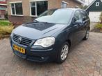 Volkswagen Polo 1.2 United 2007 Grijs, Auto's, Volkswagen, Voorwielaandrijving, Stof, Centrale vergrendeling, 1198 cc
