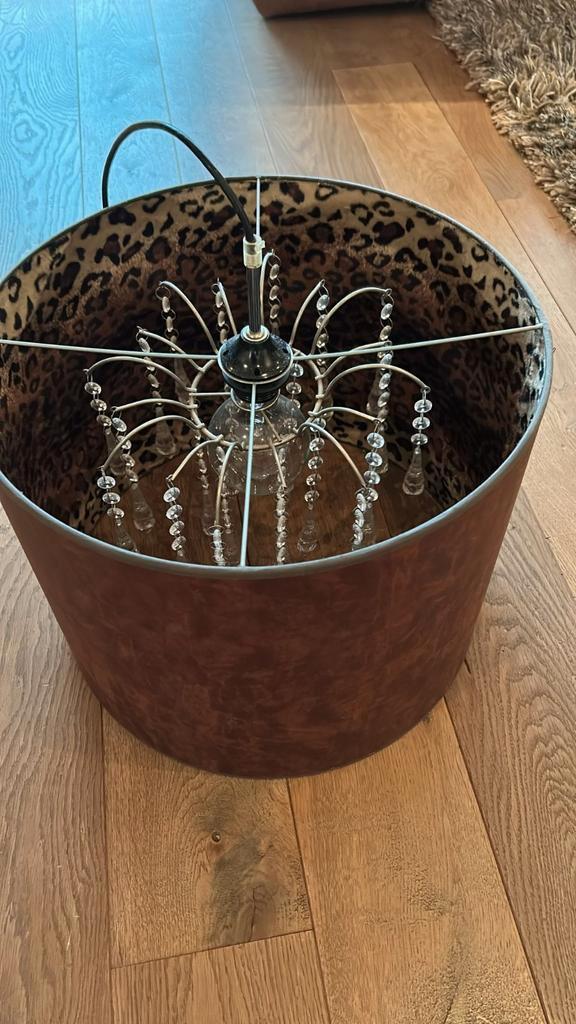 Set van 2 Hanglampen met Twinkelstukjes en Bruine Rand, Huis en Inrichting, Lampen | Lampenkappen, Gebruikt, 25 tot 50 cm, Rond