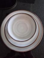 Ikea Servies Set - Borden en Kommen, Gebruikt, Keramiek, Ophalen of Verzenden, Effen
