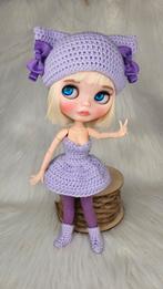 Custom Blythe Doll with handmade crochet set, Ophalen of Verzenden, Zo goed als nieuw