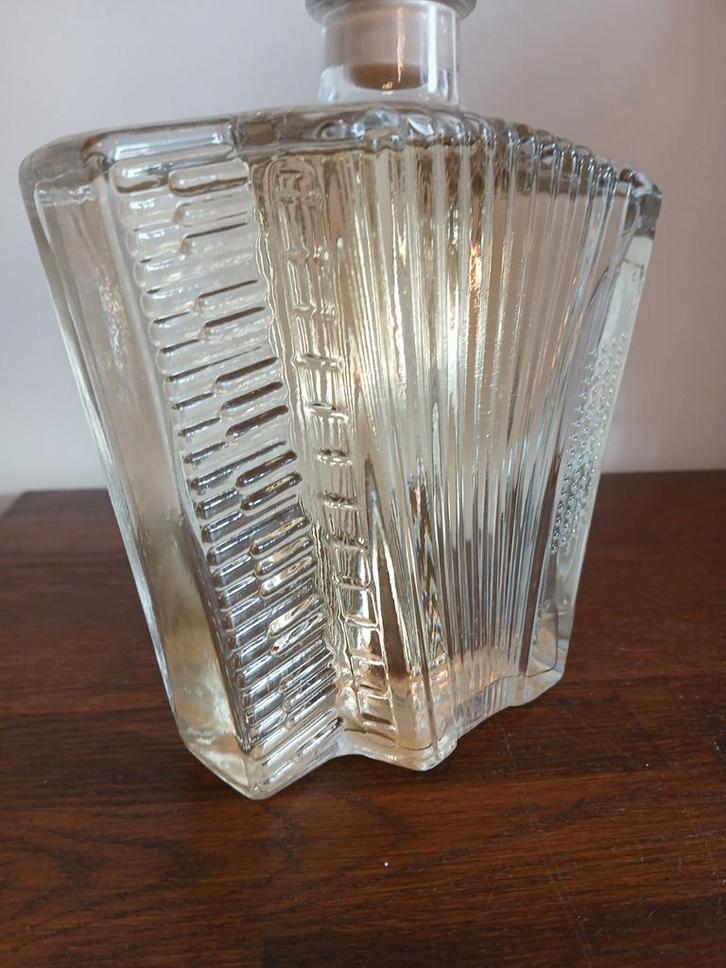 Accordeon Sierfles met Whisky, Antiek en Kunst, Antiek | Glas en Kristal, Ophalen of Verzenden