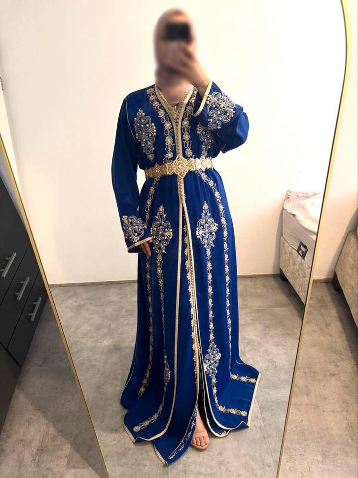 Marokkaanse Takchita Jurk te Huur, Kleding | Dames, Jurken, Zo goed als nieuw, Maat 38/40 (M), Blauw, Ophalen