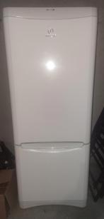 Indesit koel- vries combinatie, Ophalen, Gebruikt, 200 liter of meer, Met aparte vriezer