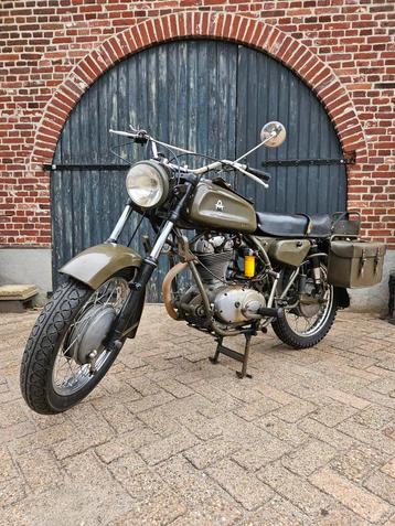 Condor A350 legermotor 1976 NL papieren beschikbaar voor biedingen