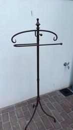 Handige brocante dressboy, Ophalen