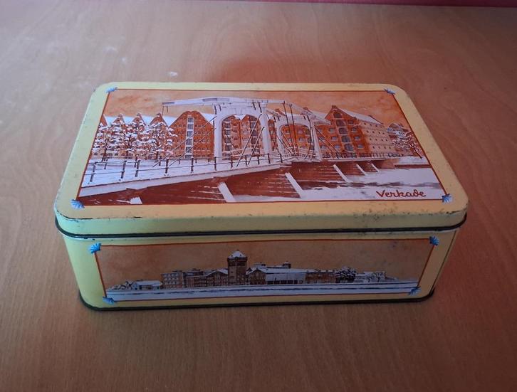 Geel Verkade Koekblik, Verzamelen, Blikken, Gebruikt, Koek(jes), Verkade, Ophalen of Verzenden