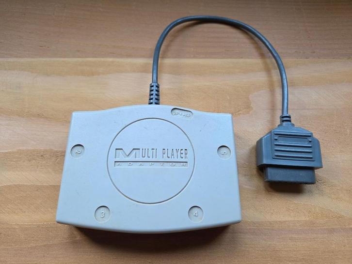 SNES Multi-Tap, Spelcomputers en Games, Games | Nintendo Super NES, Gebruikt, Avontuur en Actie, 1 speler, Vanaf 3 jaar, Ophalen of Verzenden