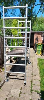 steiger / kamersteiger / Altrex--werkvloer--geremde wielen--, Verzenden, Gebruikt, Rolsteiger of Kamersteiger, 2 tot 5 meter