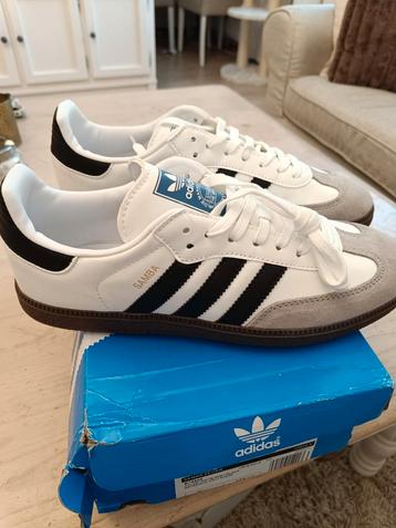 Adidas Samba sneakers beschikbaar voor biedingen