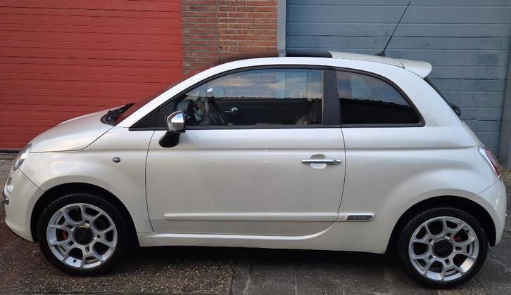 Fiat 500 1.4 16V Dualogic 2010 Wit, Auto's, Fiat, Particulier, ABS, Airbags, Airconditioning, Android Auto, Apple Carplay, Bluetooth