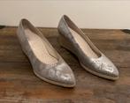 Nieuw! Zilvergrijze pump van Gabor maat 39, Kleding | Dames, Schoenen, Overige kleuren, Gabor, Ophalen of Verzenden, Zo goed als nieuw