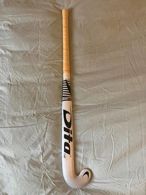 Hockeystick Dita C60 low bow, Sport en Fitness, Hockey, Zo goed als nieuw, Stick, Ophalen of Verzenden