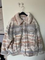 Ugg jas, UGG, Beige, Maat 46/48 (XL) of groter, Nieuw